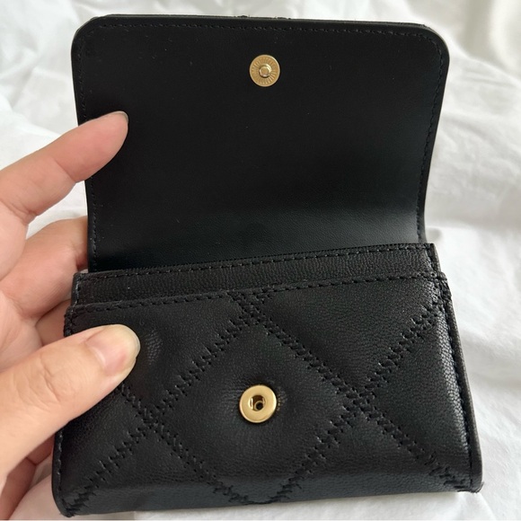 Tory Burch card holder - Picture 9 of 9